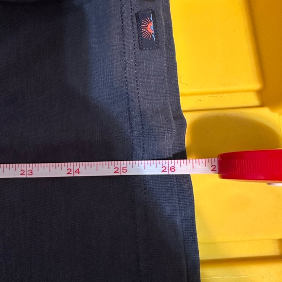 Faherty Sunwashed organic cotton navy blue short sleeve tee. - Picture 6 of 6